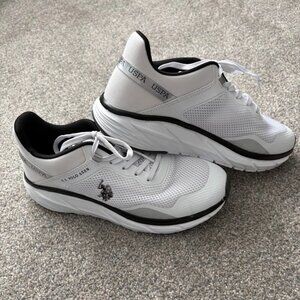 US Polo Assn Women’s Sneaker Shoe Size 10W White/Black
